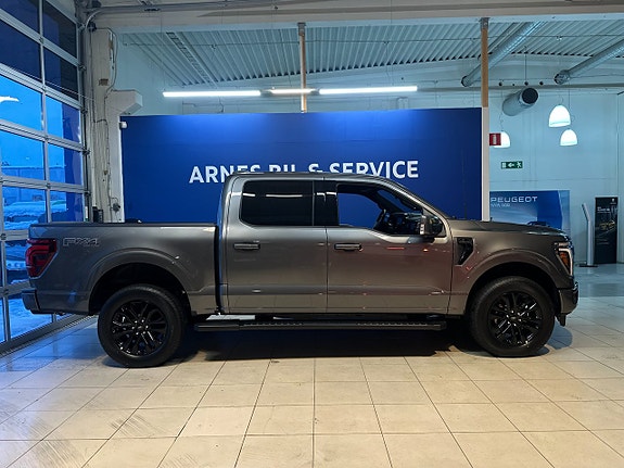 Ford F-150 4 of 5