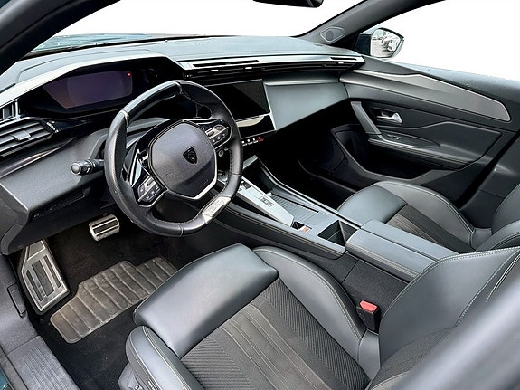 Peugeot 308 SW 5 of 5