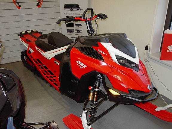 Lynx Shredder RE 3700 600R E-tec 2024 Ny!