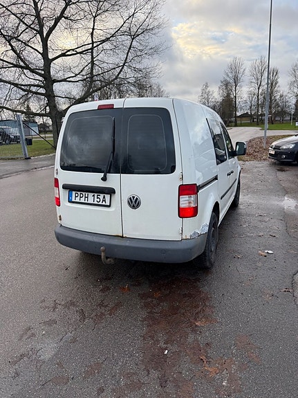Volkswagen Caddy 4 of 5