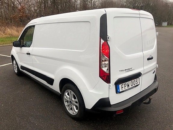 Ford Transit Connect 3 of 5