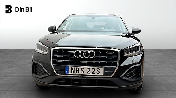 Audi Q2 4 of 5