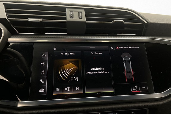 Audi Q3 16 of 30