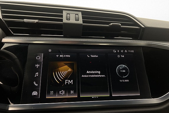 Audi Q3 17 of 30