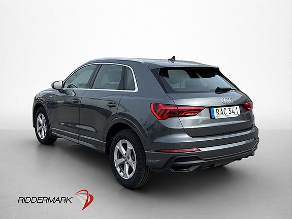 Audi Q3 8 of 30
