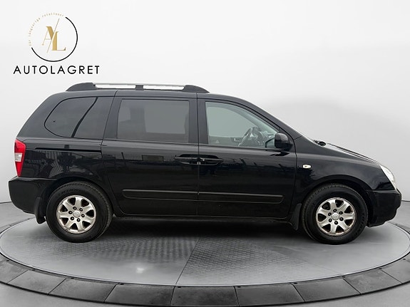 Kia Carnival 7 of 14