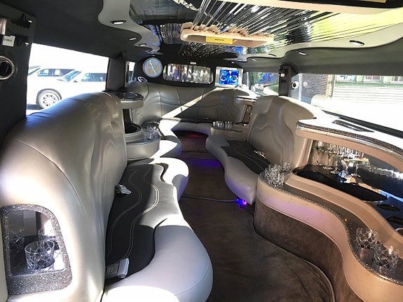 Hummer H2 4 of 11