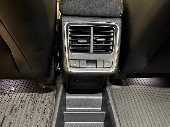 Skoda Elroq 13 of 25