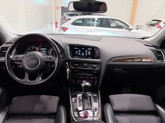 Audi Q5 13 of 22