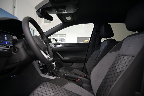Volkswagen Taigo 21 of 25