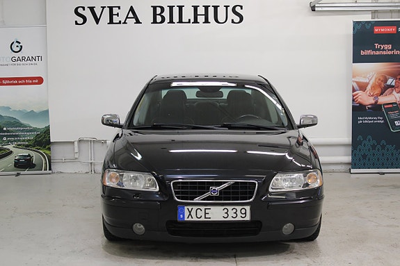 Volvo S60 2 of 13