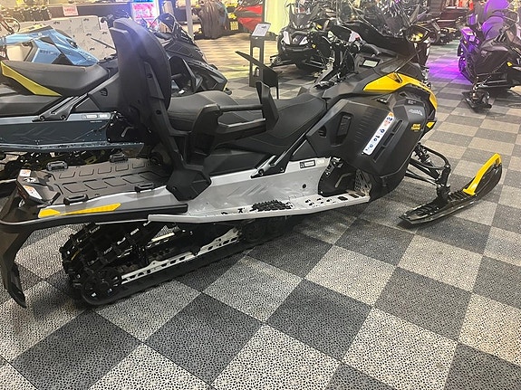 Ski-Doo Grand Touring 600 ace -26 3 of 6