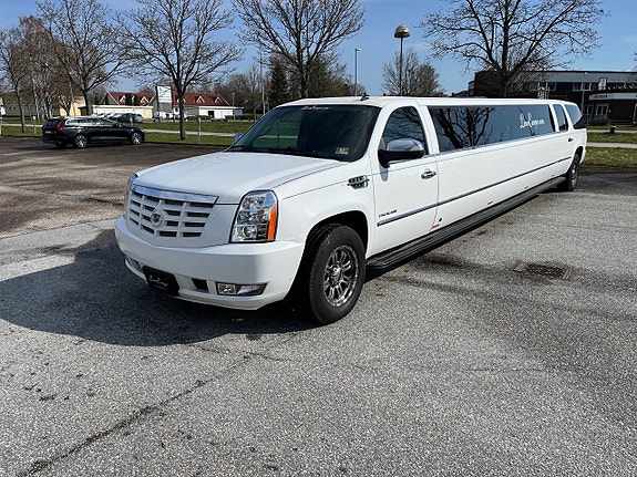 Chevrolet Suburban