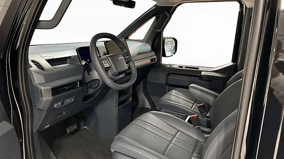 Kia PV5 8 of 12
