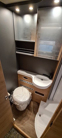 Knaus Knaus Live I 700 MEG "Nordic Paket" 17 of 18
