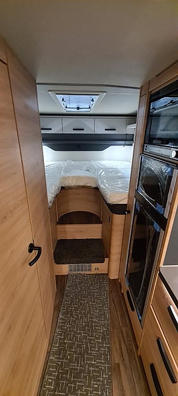 Knaus Knaus Live I 700 MEG "Nordic Paket" 11 of 18
