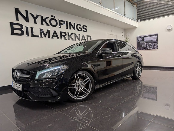 Mercedes-Benz CLA180 2 of 5