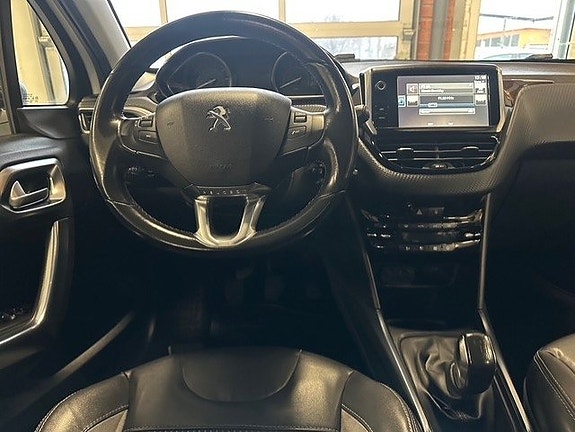 Peugeot 2008 9 of 20