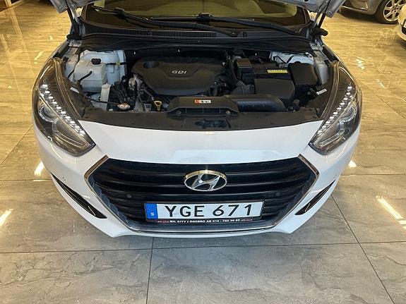 Hyundai i40 13 of 23