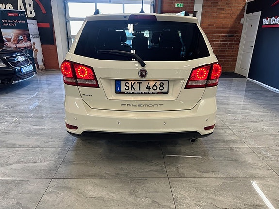 Fiat Freemont 14 of 21