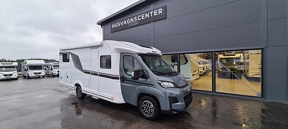 Knaus Knaus Live TI 700 MEG Platinum "låga långbäddar"