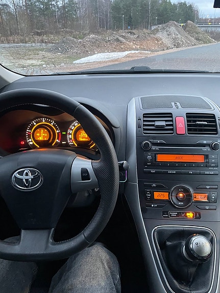 Toyota Auris 16 of 20