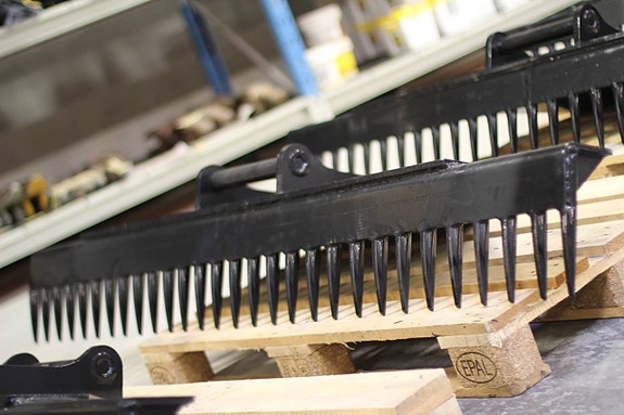 KRATTA TILL GRÄVMASKIN S40 1600mm / S45 2000mm / S60 2000mm