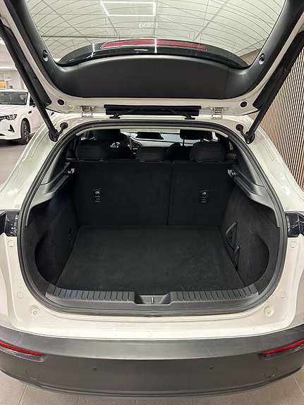 Mazda CX-30 5 of 5
