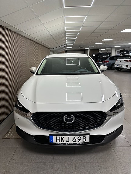 Mazda CX-30 2 of 5