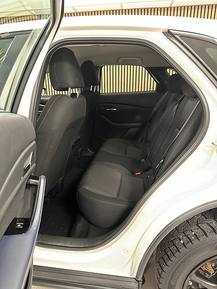 Mazda CX-30 6 of 8