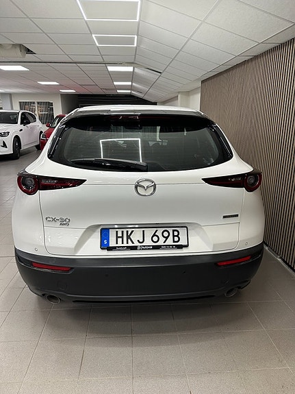 Mazda CX-30 4 of 5
