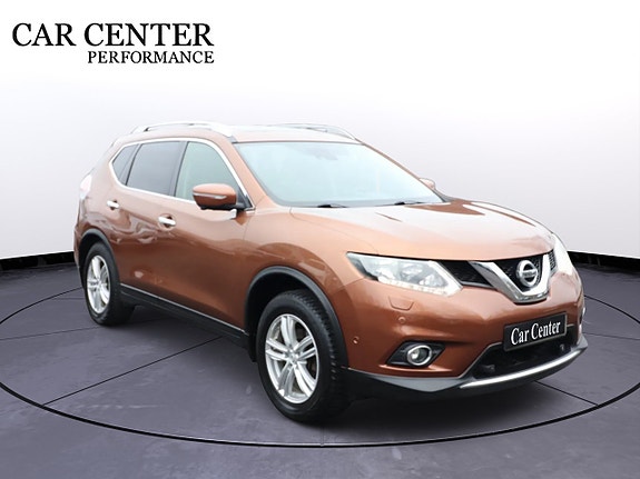 Nissan X-Trail 3 of 5