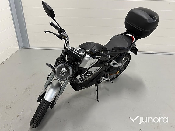 El-moped – Super Soco, 45 km/h