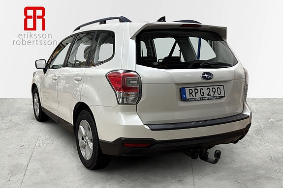 Subaru Forester 3 of 5