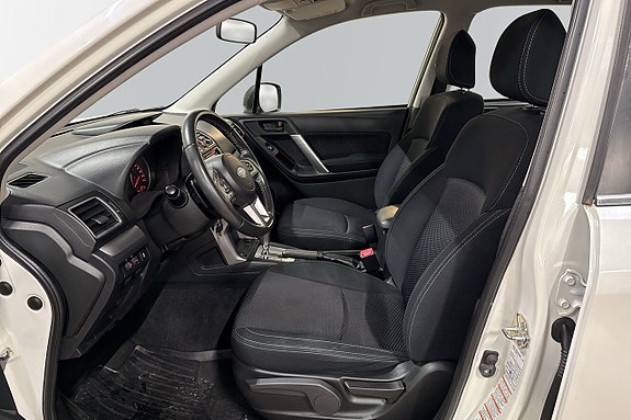 Subaru Forester 5 of 5