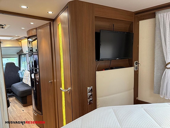 Niesmann ARTO 88F 25 of 27