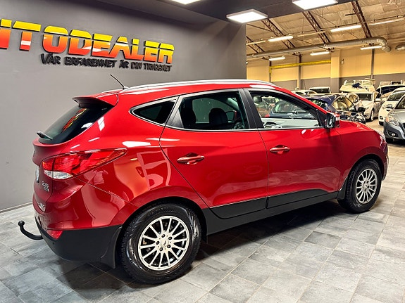 Hyundai ix35 2 of 11