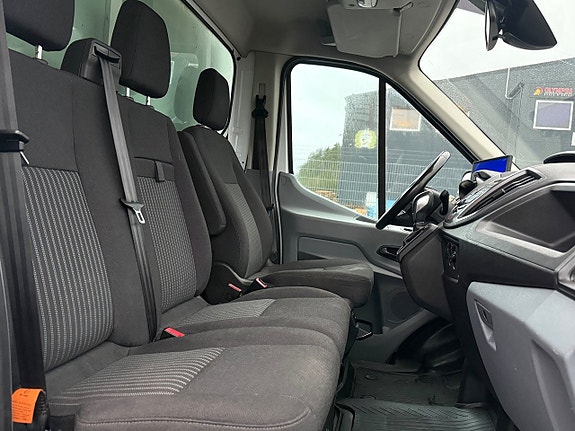 Ford Transit 6 of 17