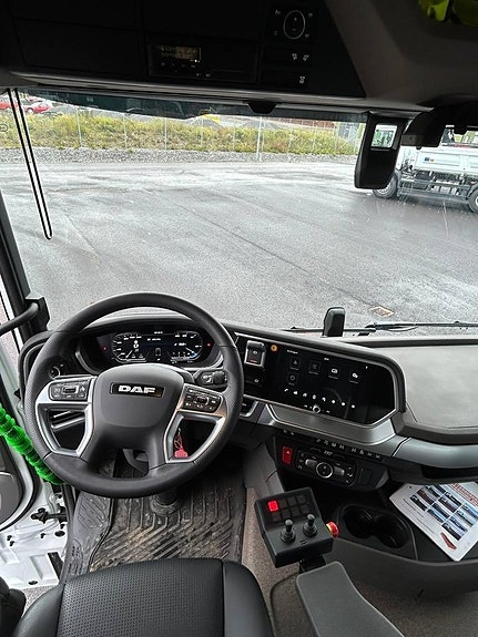 DAF XF 530 8x4 Zetterberg 11 of 12