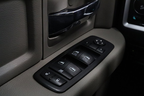 Dodge RAM 1500 17 of 21
