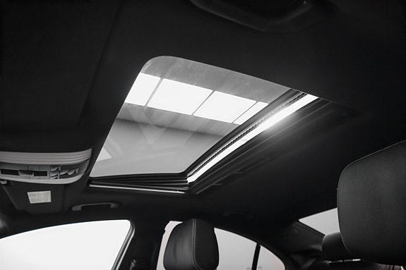 Mercedes-Benz CLS350 24 of 27