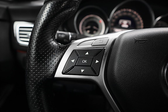 Mercedes-Benz CLS350 13 of 27
