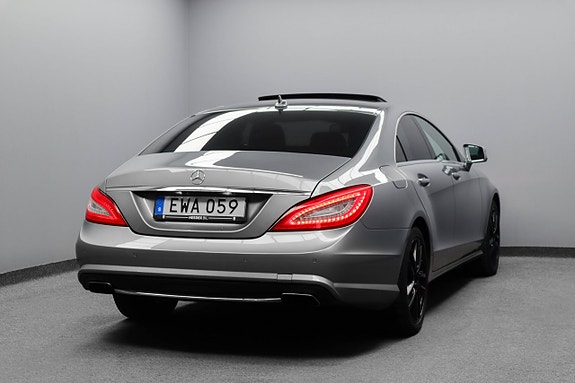 Mercedes-Benz CLS350 7 of 27