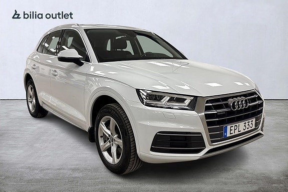 Audi Q5 2 of 5