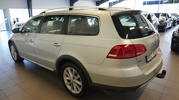 Volkswagen Passat Alltrack 6 of 26
