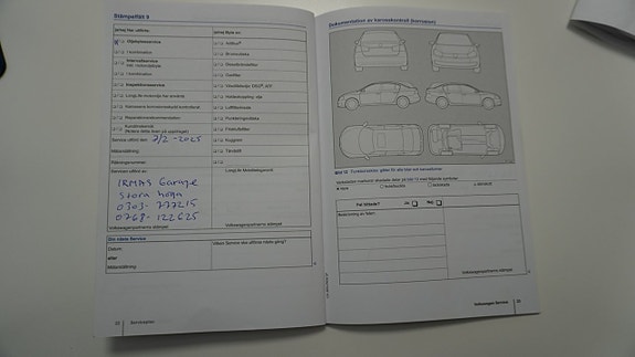 Volkswagen Passat Alltrack 23 of 26