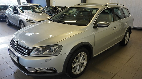 Volkswagen Passat Alltrack 7 of 26