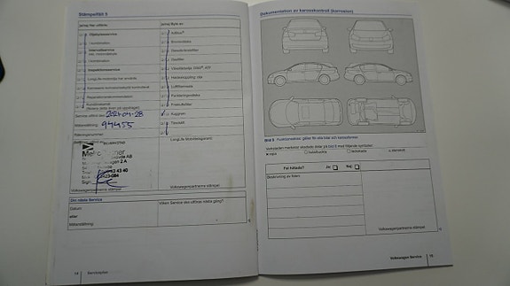Volkswagen Passat Alltrack 19 of 26