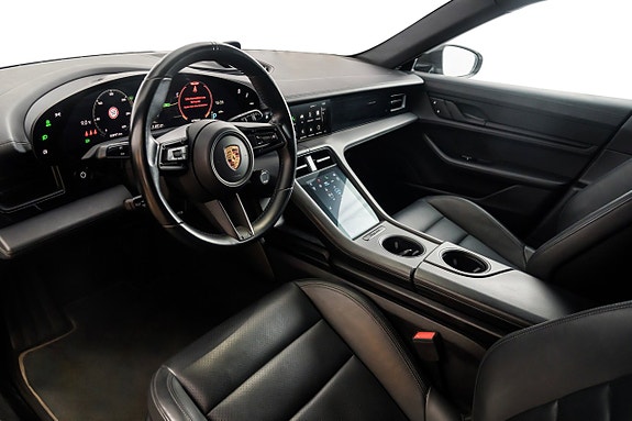 Porsche Taycan 4 13 of 27