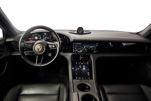 Porsche Taycan 4 22 of 27